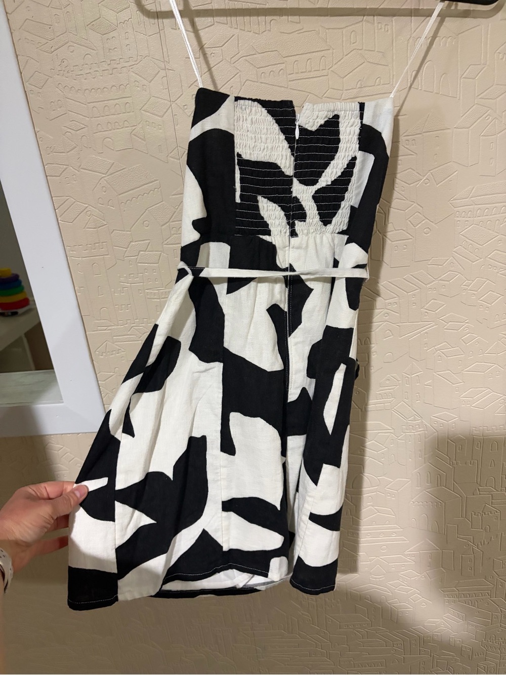 Abercrombie & Fitch Black and White Abstract Spaghetti Strap Dress
